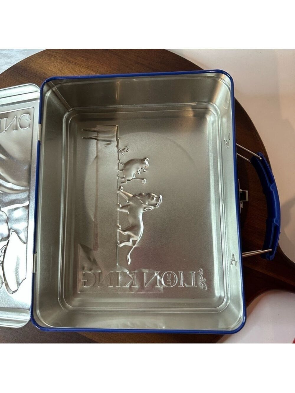 Disney Lion King Collectible Lunch Box – New in Box Metal Tin - Picture 7 of 10